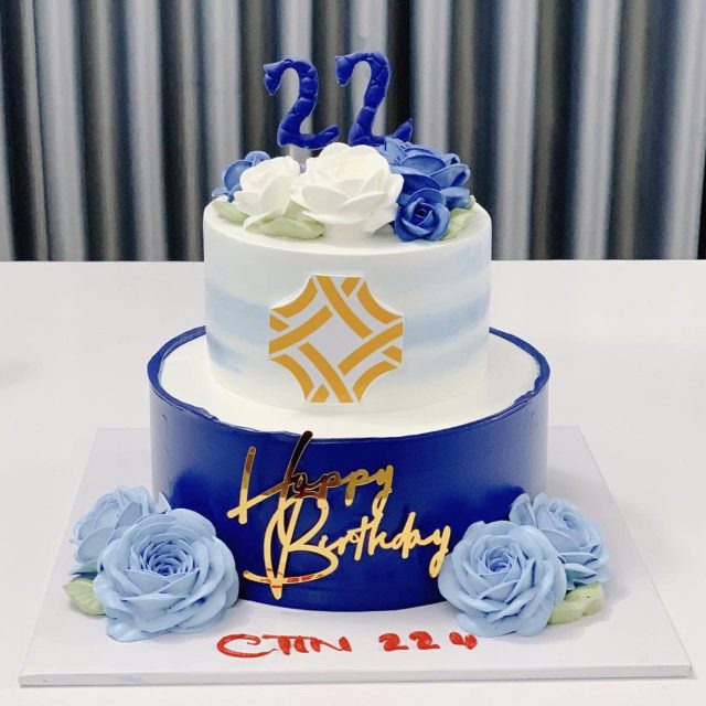 Bánh kem 2 tầng 016