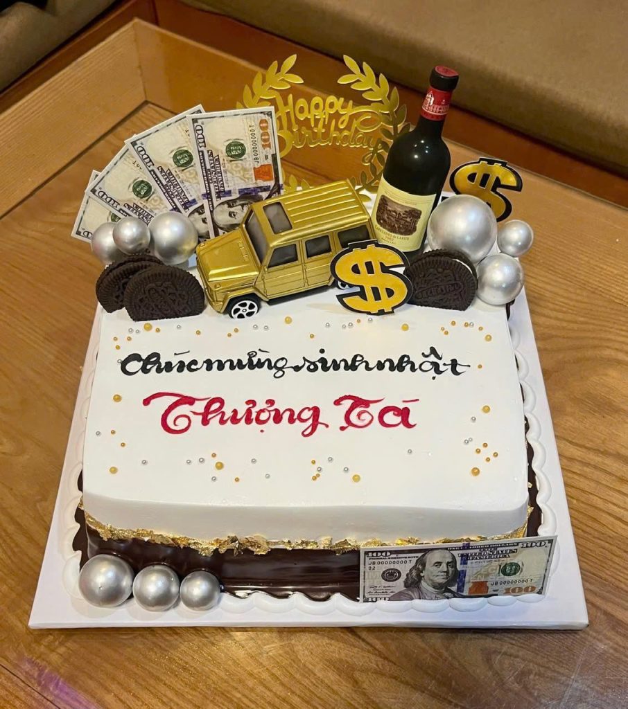 Bánh tặng khách hàng đối tác 005