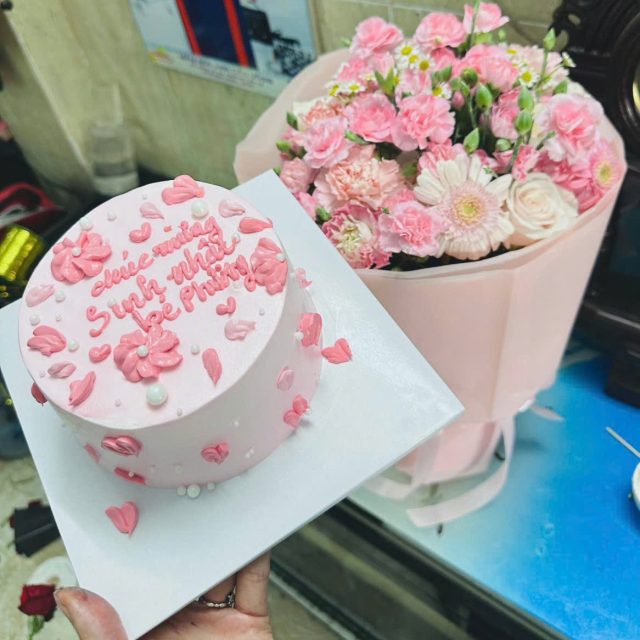 Combo bánh và hoa 022